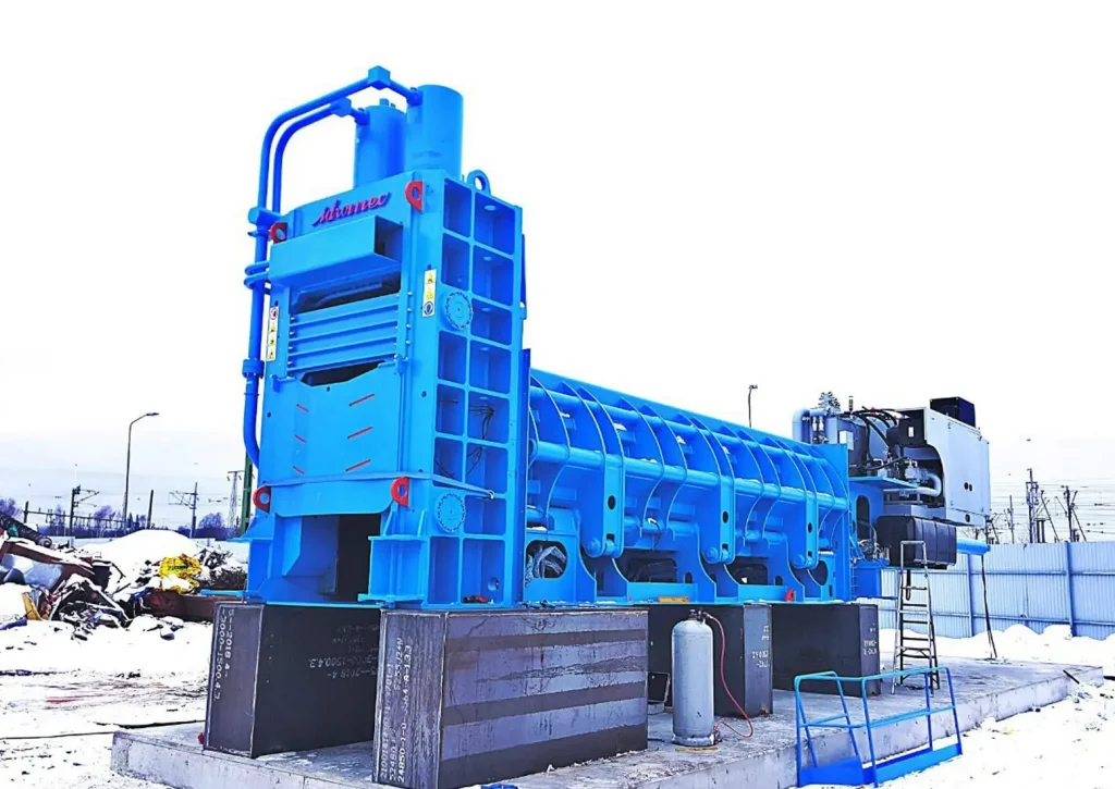 Presse cesoia CD: tecnologia d’avanguardia con elettronica di controllo e idraulica di ultima generazione.