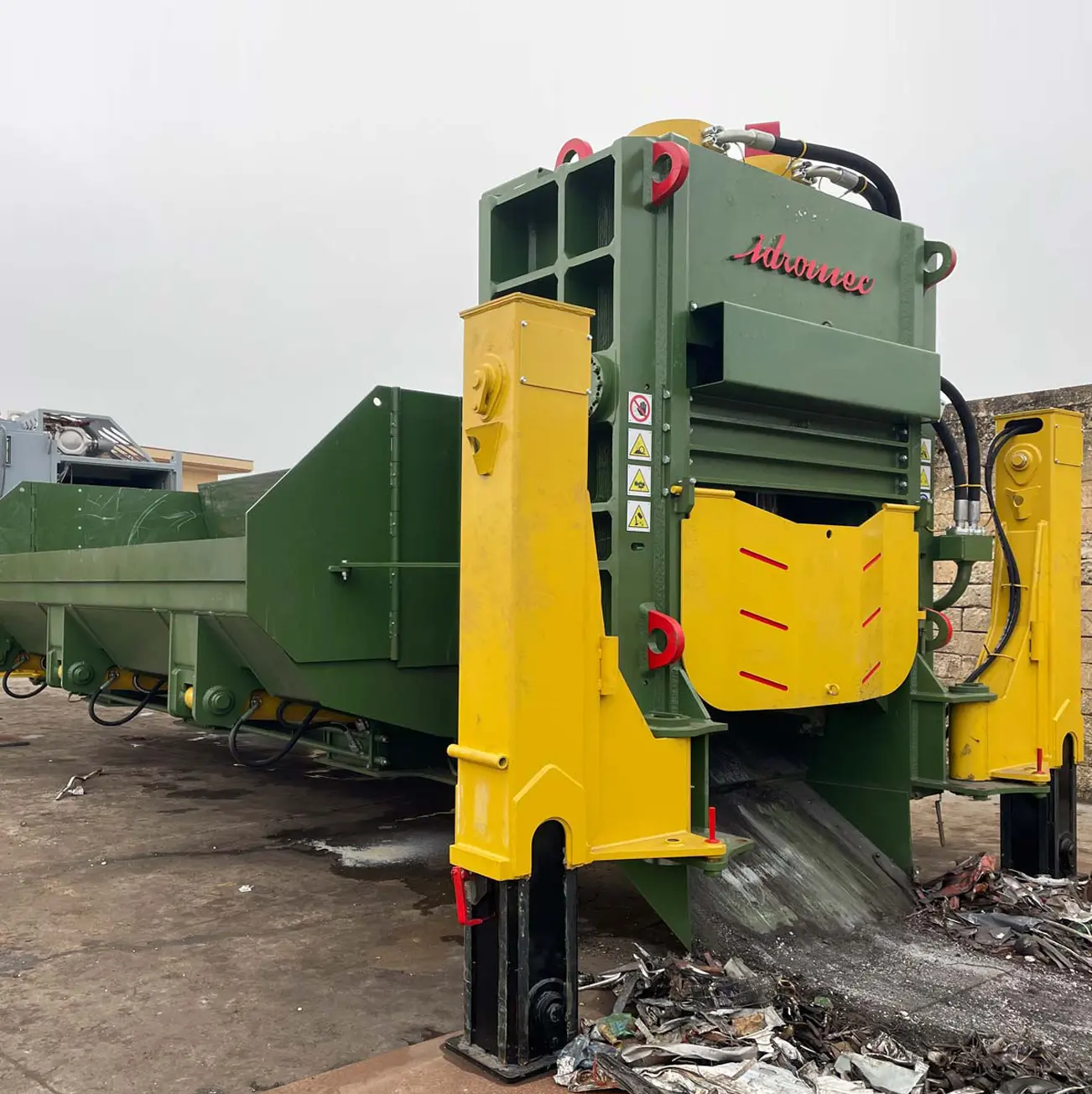 Presse cesoie Idromec S.p.A. per il riciclo del rottame metallico: macchine potenti e durevoli