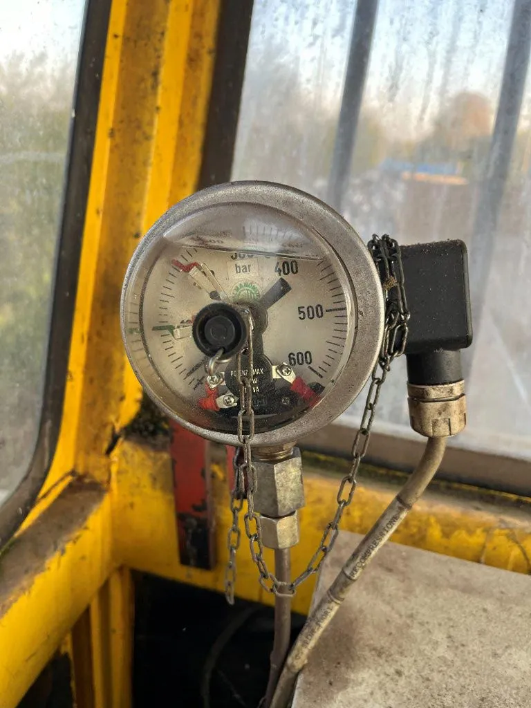 Manometro pressione pressa cesoia usata Idromec T500L